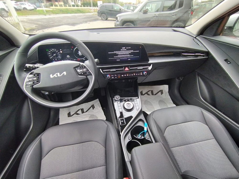 Kia e-Niro nuova a Arezzo (10)