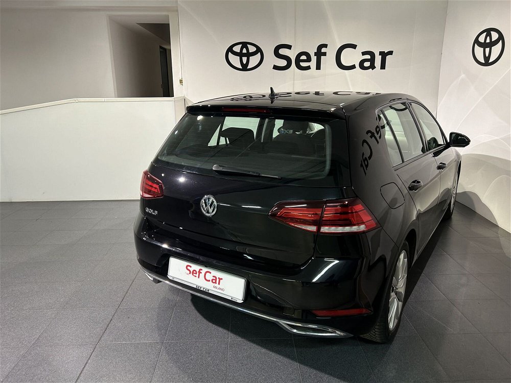 Volkswagen Golf 2.0 TDI DSG 5p. Executive BlueMotion Technology  del 2018 usata a Milano (4)