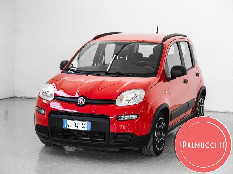 Fiat Panda 1.0 FireFly S&S Hybrid City Cross  del 2022 usata a Prato