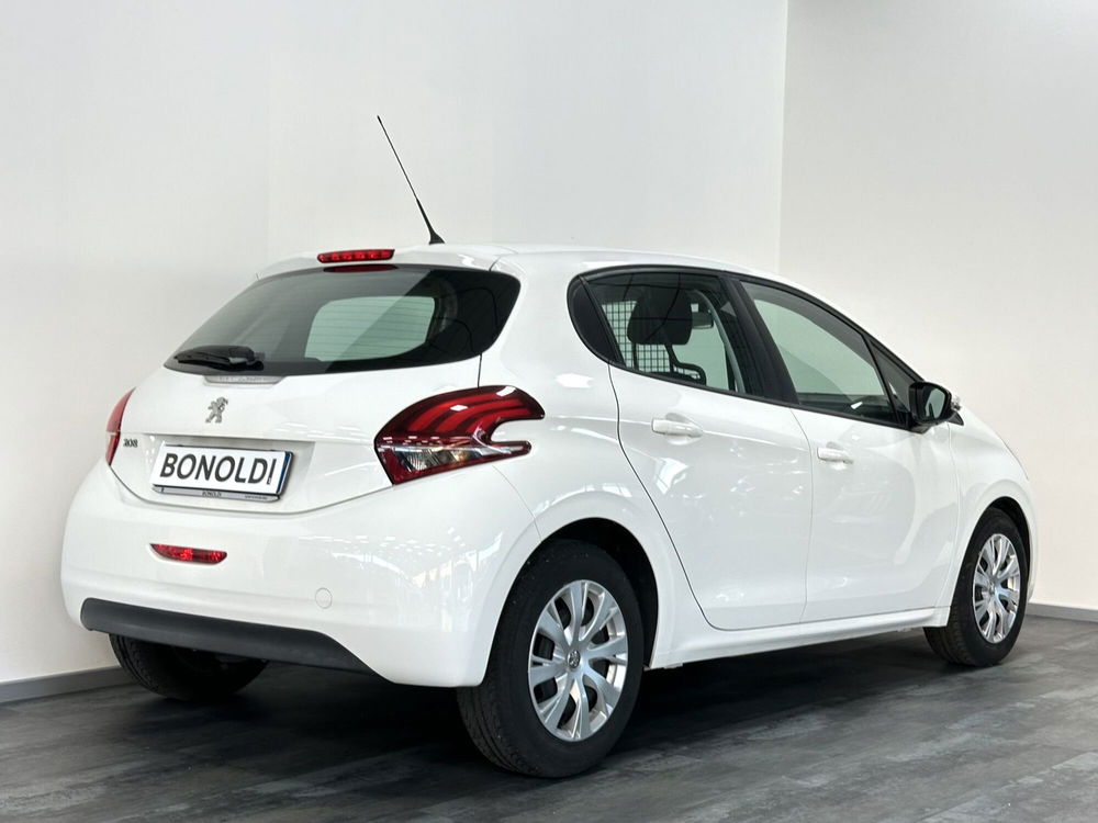 Peugeot 208 usata a Brescia (11)