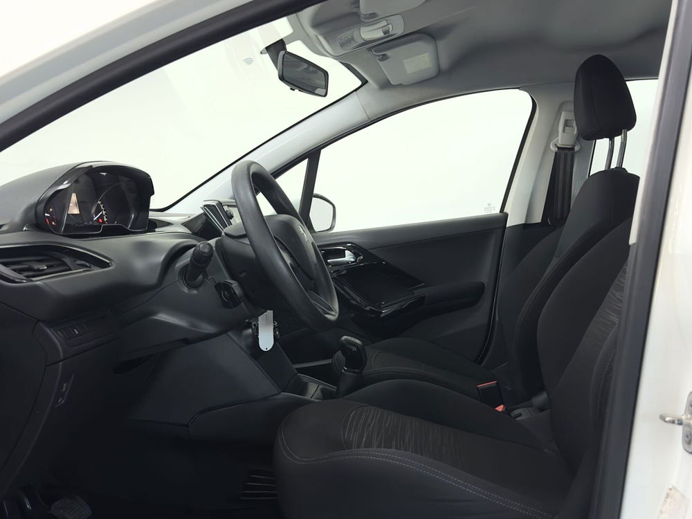 Peugeot 208 usata a Brescia (5)