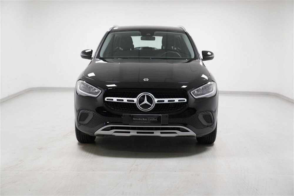 Mercedes-Benz GLA SUV 180 d Automatic Business del 2022 usata a Monza (5)