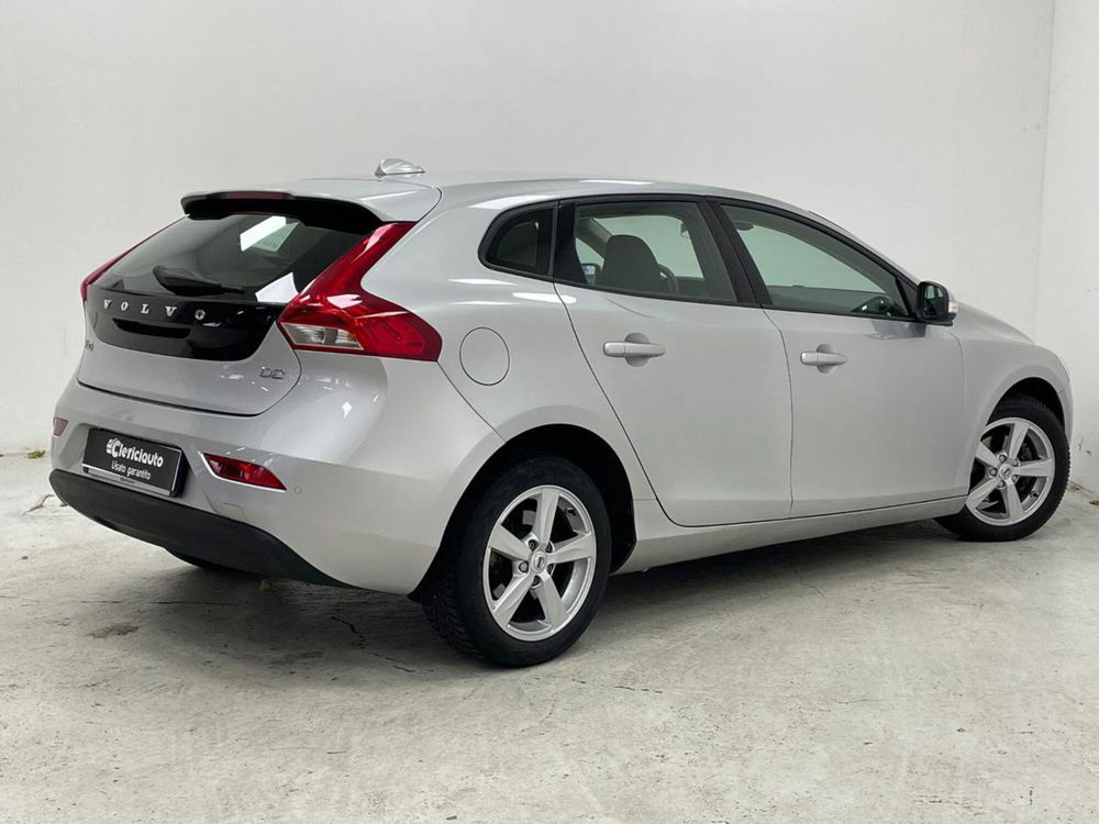 Volvo V40 D2 Business  del 2018 usata a Lurate Caccivio (2)