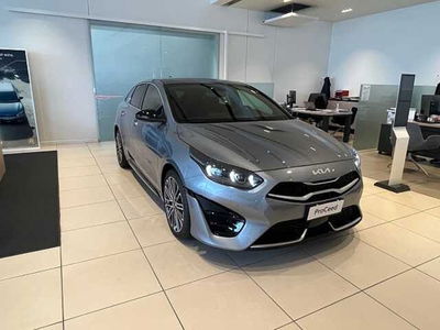 Kia Ceed 1.5 t-gdi mhev GT Line 160cv dct nuova a Magenta