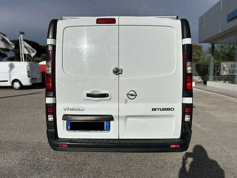 Opel Vivaro Furgone usata a Latina (4)