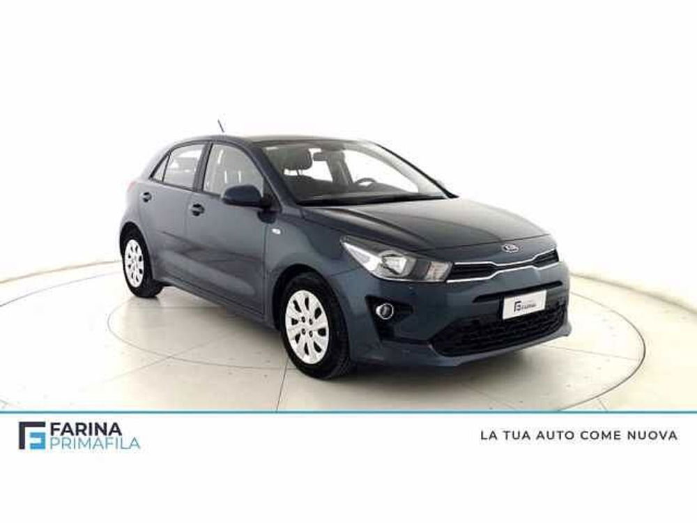 Kia Stonic 1.2 mpi Urban gpl 82cv del 2021 usata a Pozzuoli (2)