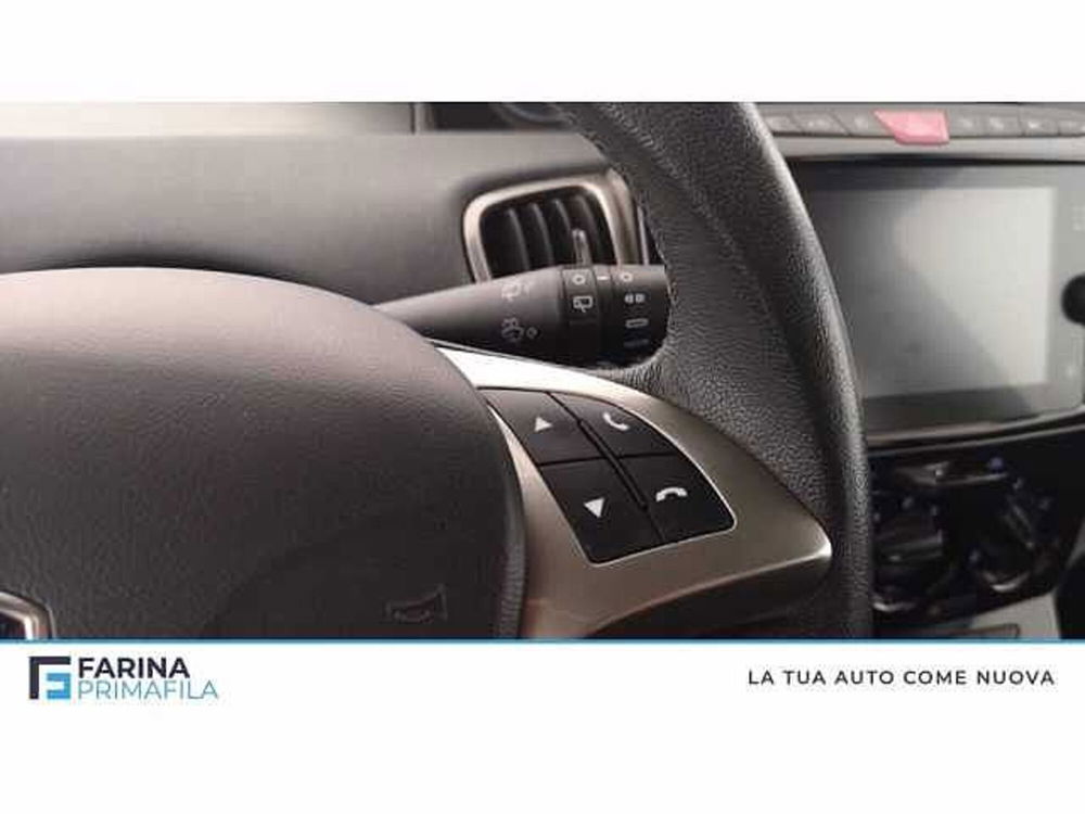 Lancia Ypsilon usata a Napoli (18)