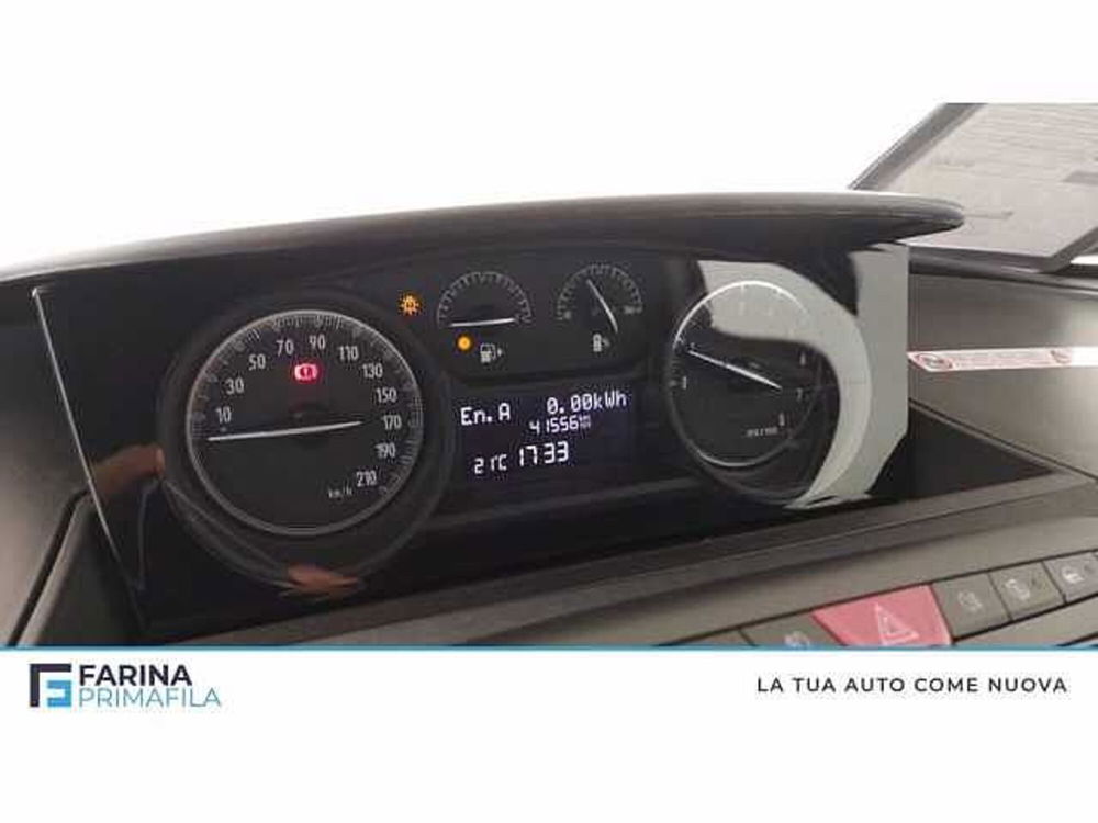 Lancia Ypsilon usata a Napoli (12)