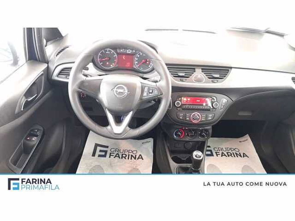 Opel Corsa usata a Napoli (13)