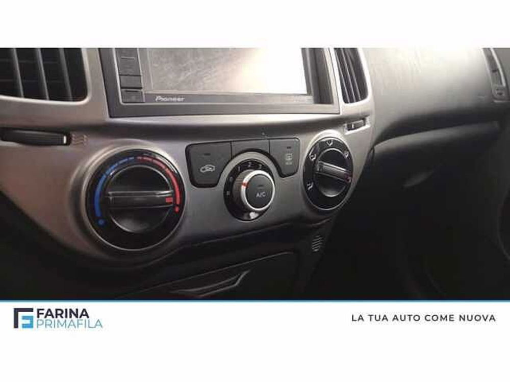 Hyundai i20 usata a Napoli (16)