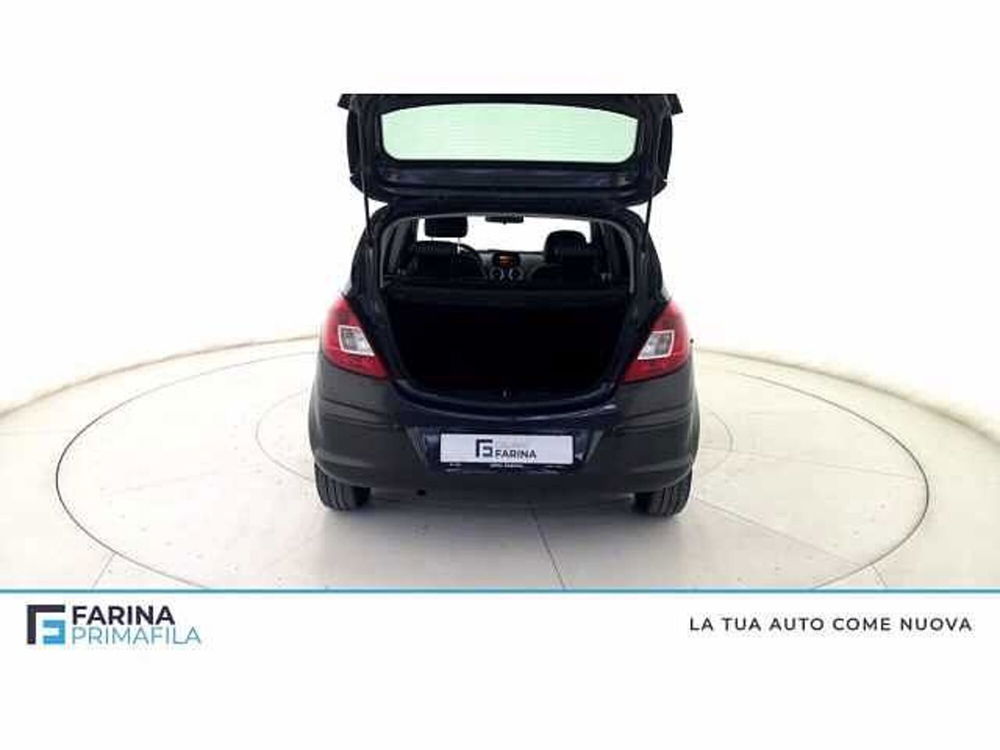 Opel Corsa usata a Napoli (7)