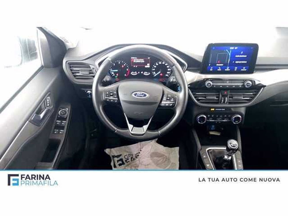 Ford Kuga usata a Napoli (12)