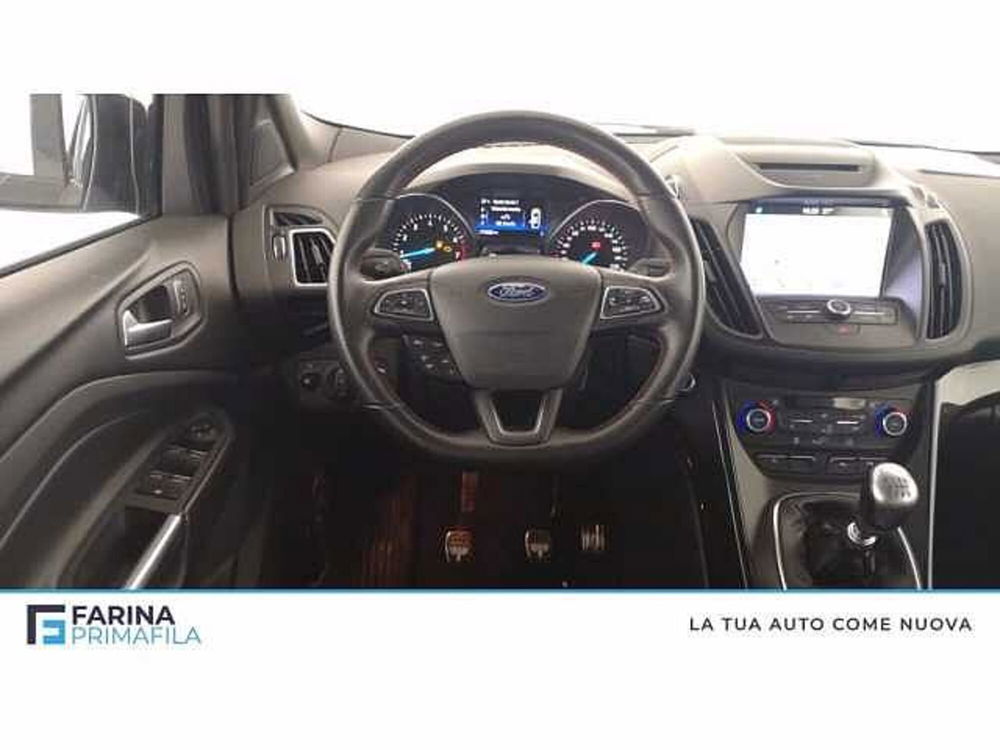 Ford Kuga usata a Napoli (11)