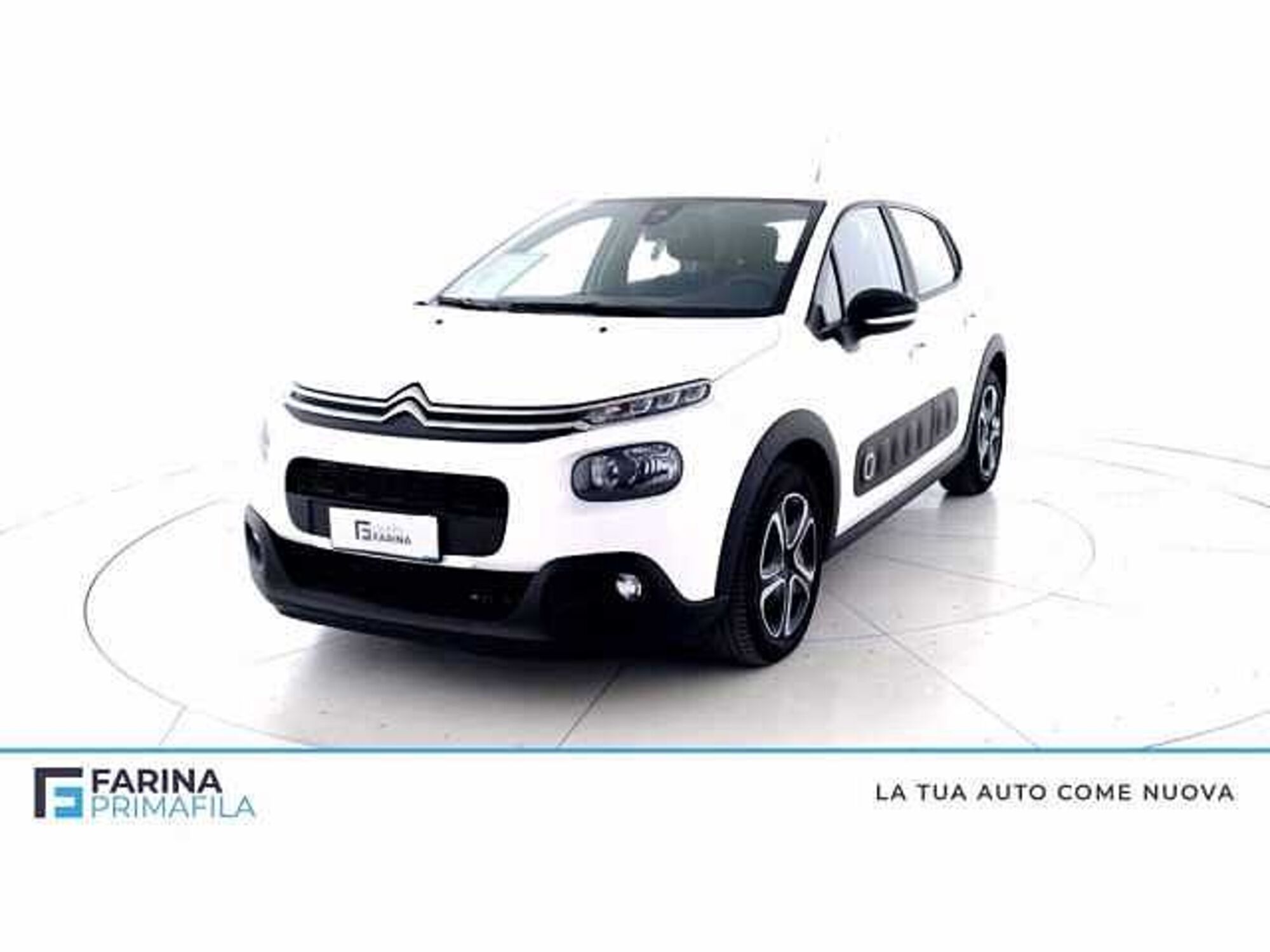 Citroen C3 1.2 puretech Max s&amp;s 83cv neopatentati del 2019 usata a Pozzuoli