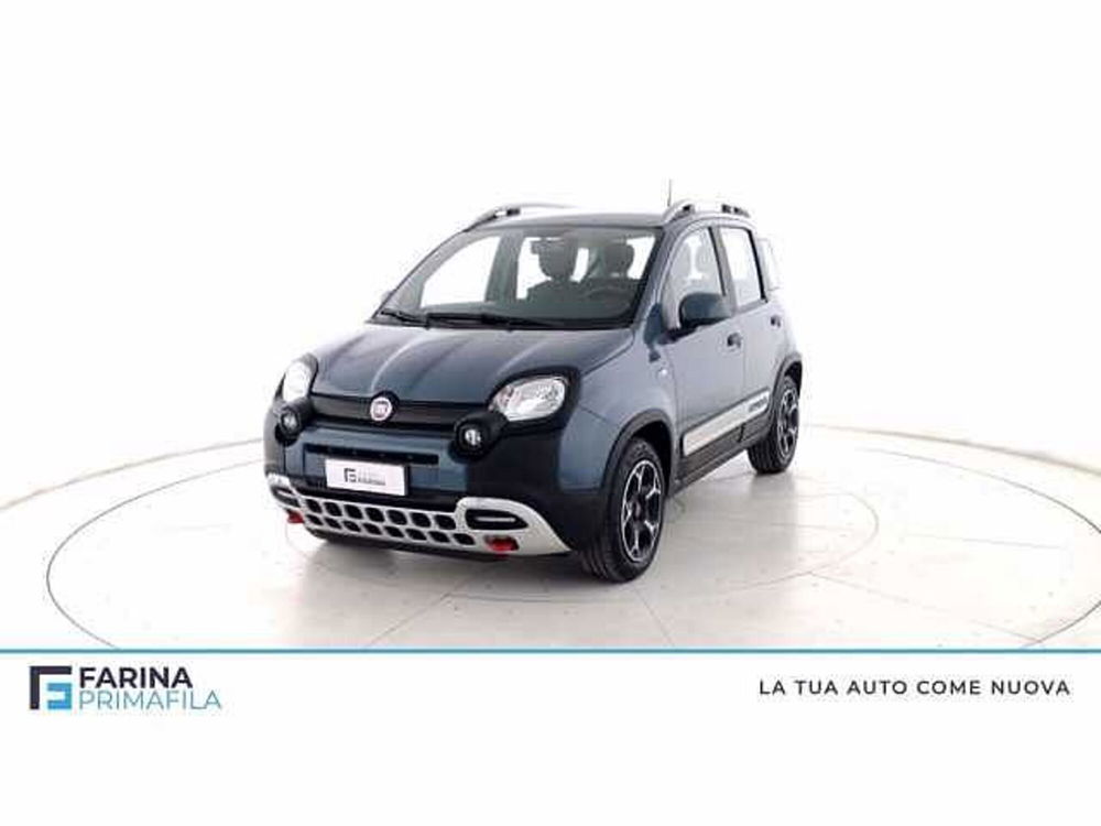 Fiat Panda Cross 1.0 firefly hybrid Cross s&s 70cv 5p.ti del 2021 usata a Pozzuoli