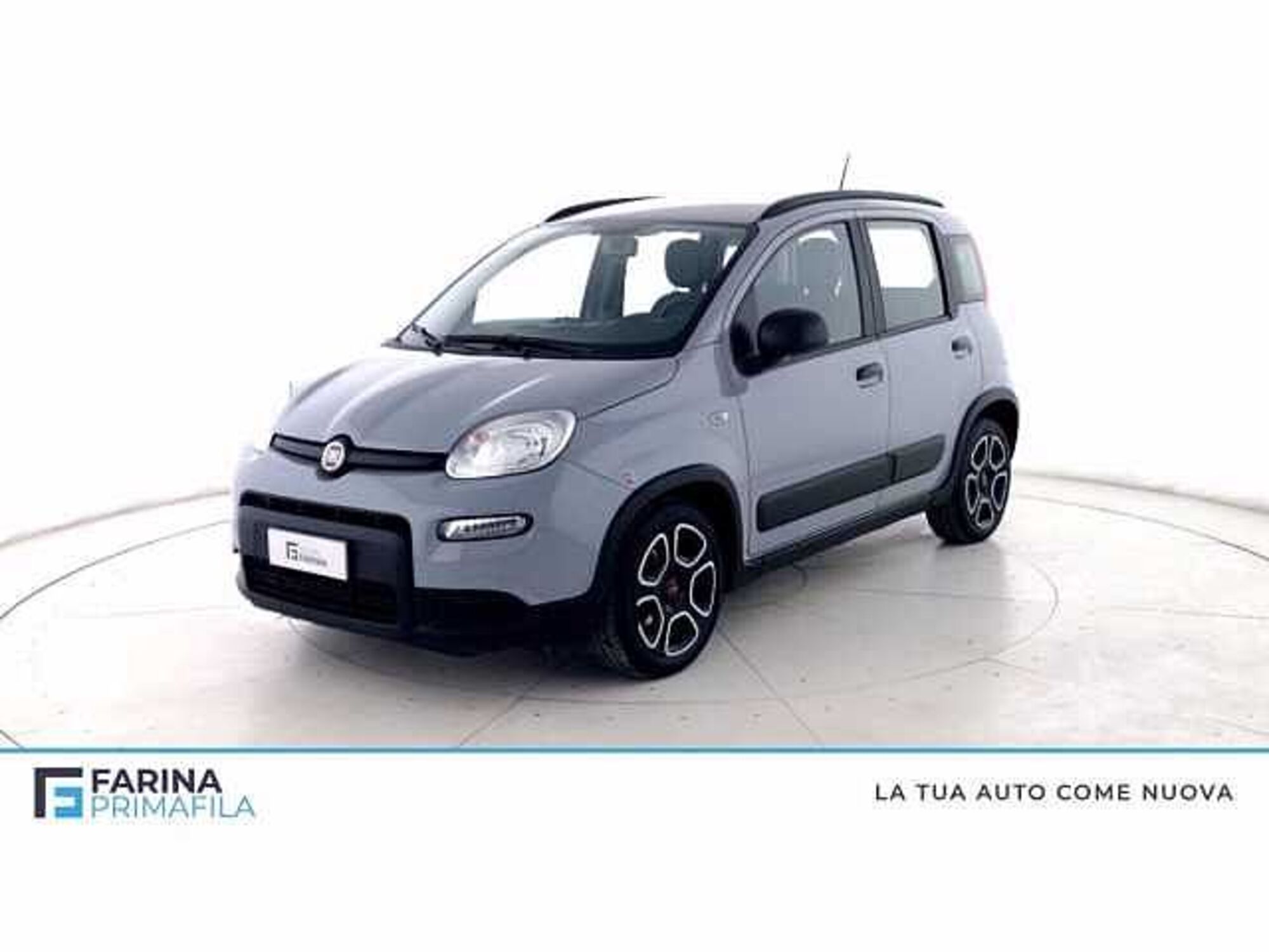 Fiat Panda 1.0 FireFly S&amp;S Hybrid City Cross  del 2022 usata a Pozzuoli