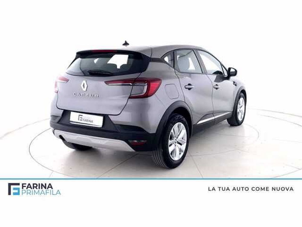 Renault Captur Blue dCi 95 CV Zen  del 2021 usata a Pozzuoli (4)