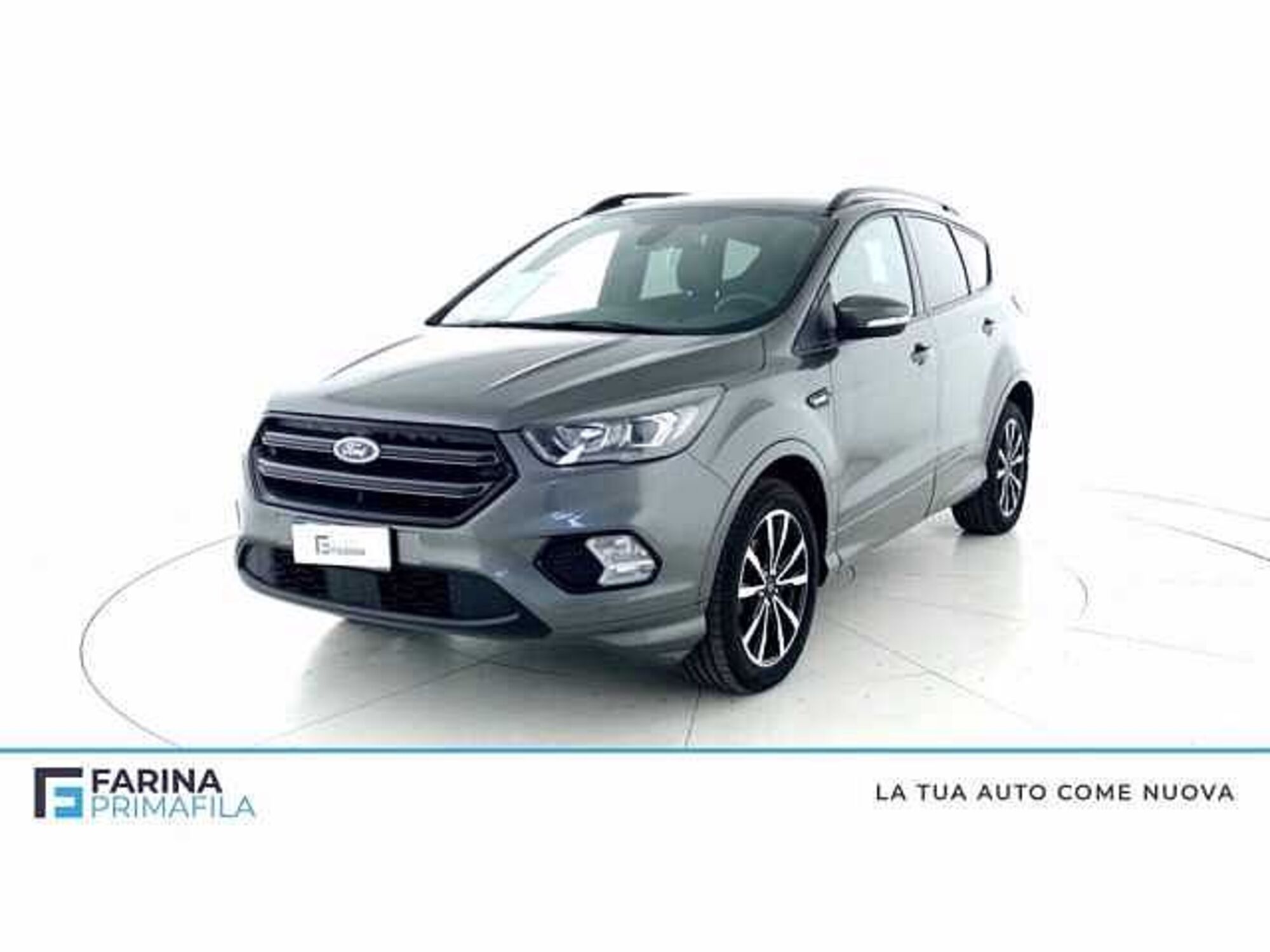 Ford Kuga 2.0 TDCI 180 CV S&amp;S 4WD Powershift Vignale  del 2019 usata a Pozzuoli