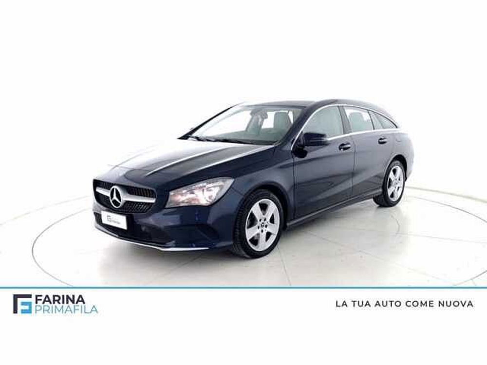 Mercedes-Benz CLA Shooting Brake 180 d Sport  del 2017 usata a Pozzuoli