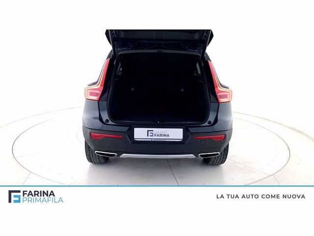 Volvo XC40 usata a Napoli (7)