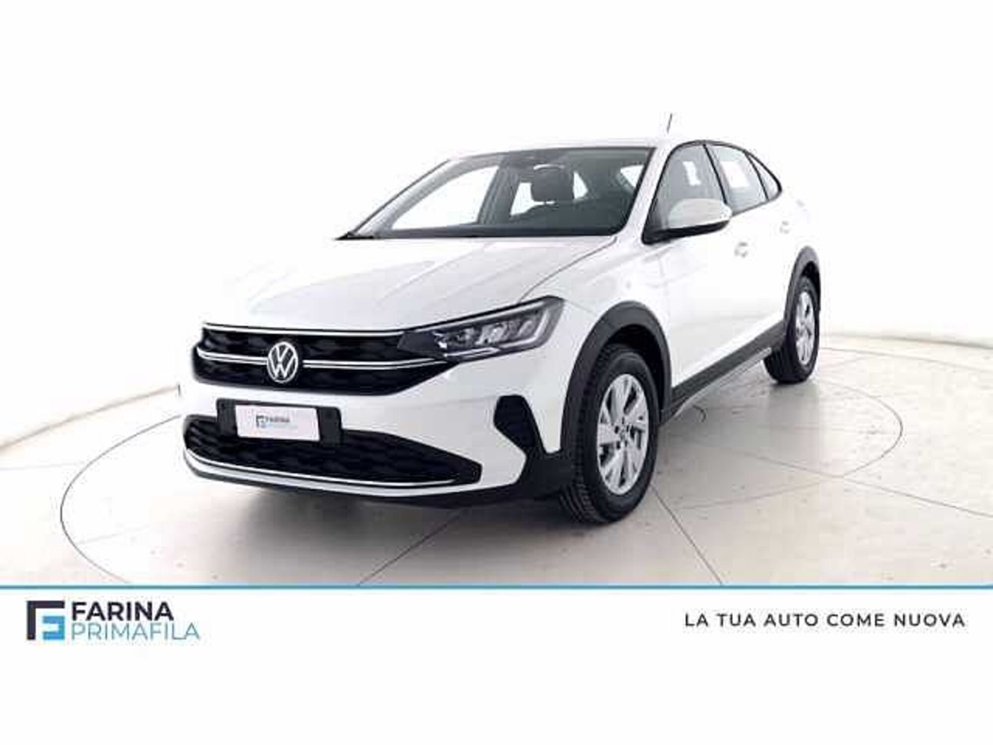 Volkswagen Taigo 1.0 TSI 110 CV DSG Life nuova a Pozzuoli