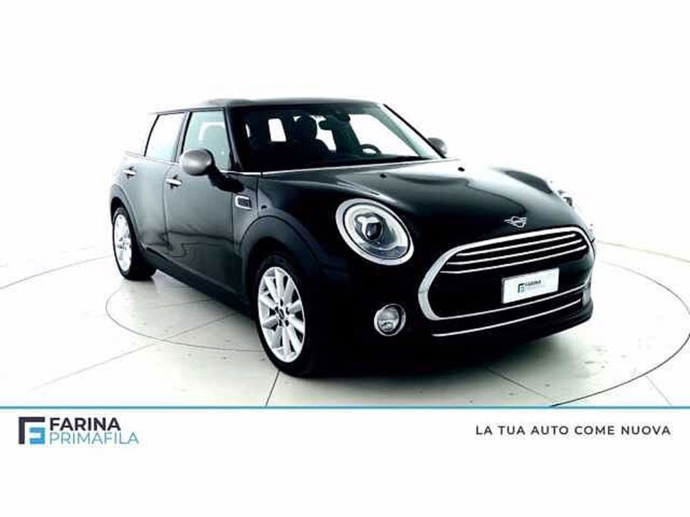 MINI Mini Clubman 2.0 Cooper D Boost Clubman  del 2020 usata a Pozzuoli (2)