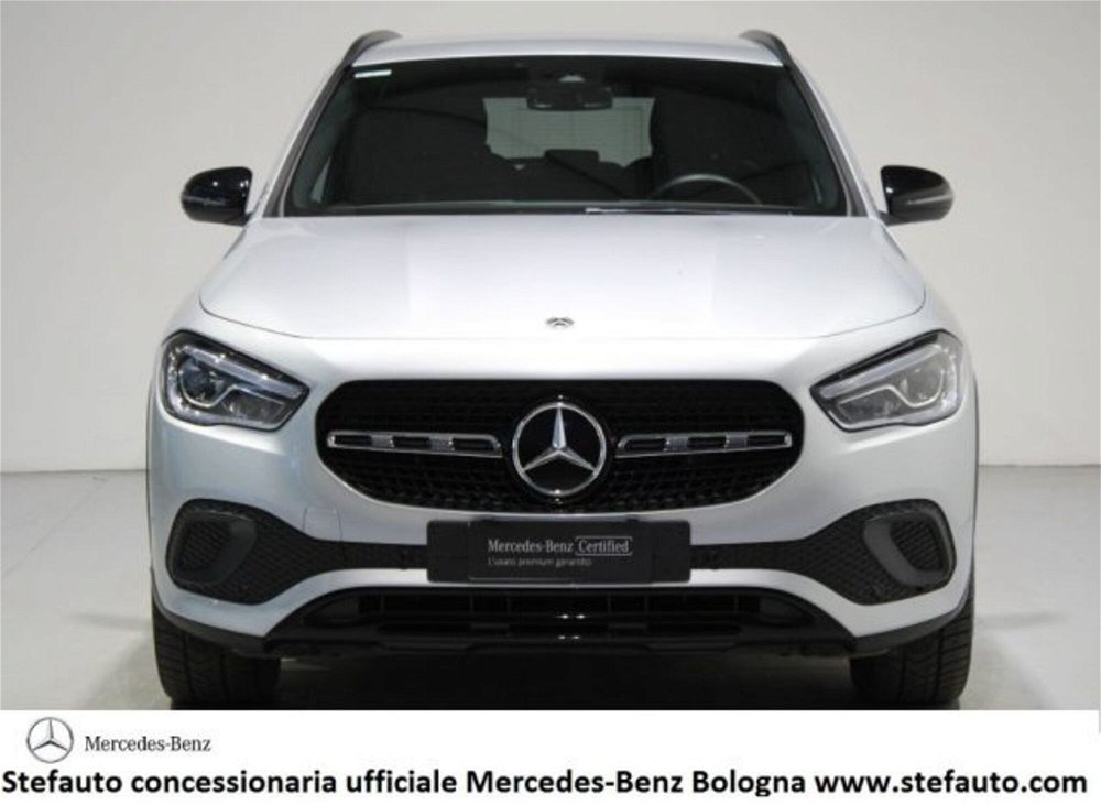 Mercedes-Benz GLA SUV 250 e Plug-in hybrid Automatic Sport Plus del 2023 usata a Castel Maggiore (2)
