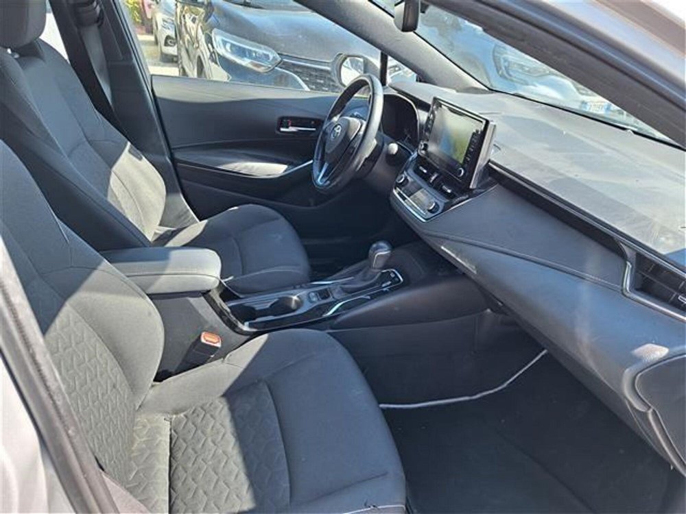 Toyota Corolla Touring Sports 1.8 Hybrid Style  del 2019 usata a Sesto Fiorentino (4)