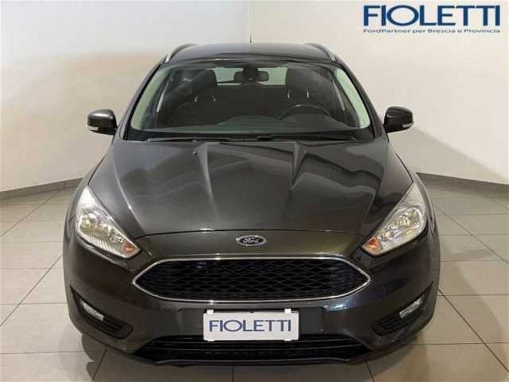 Ford Focus Station Wagon 1.5 TDCi 120 CV Start&Stop SW Business del 2017 usata a Concesio (3)