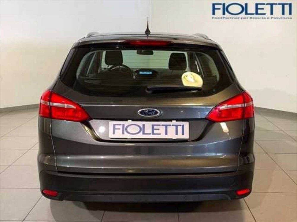 Ford Focus Station Wagon 1.5 TDCi 120 CV Start&Stop SW Business del 2017 usata a Concesio (5)