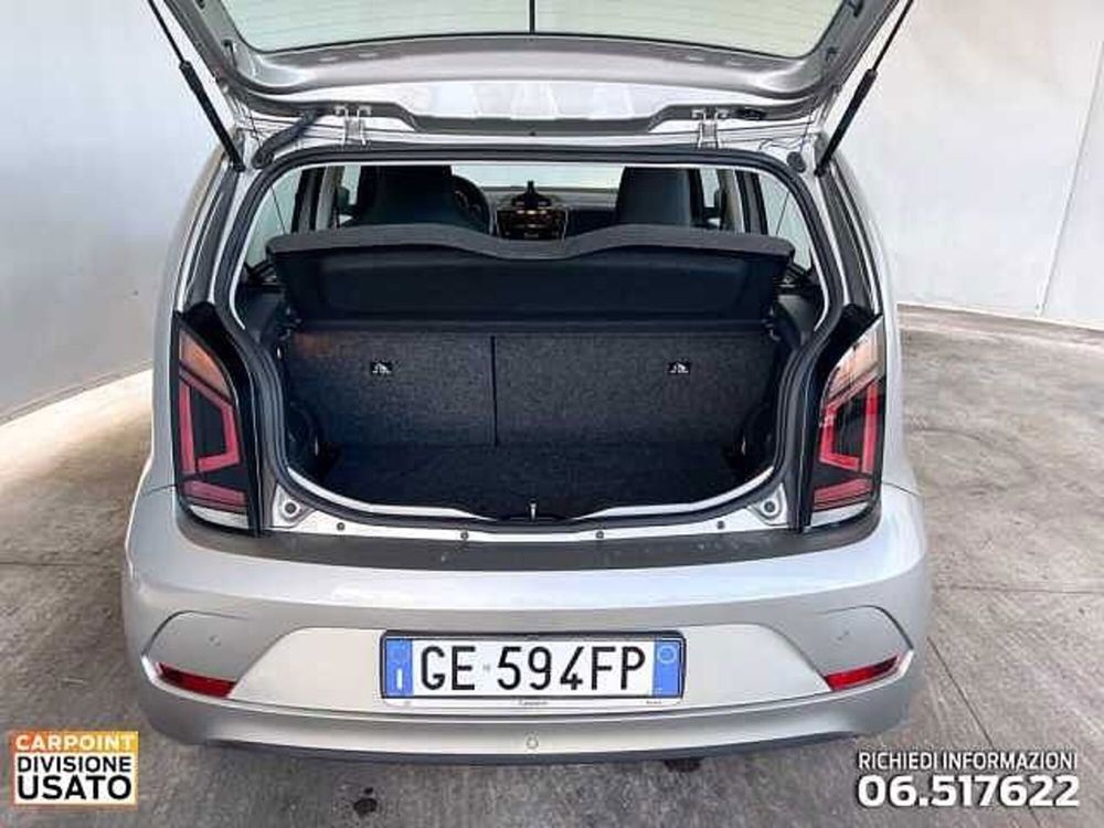 Volkswagen up! usata a Roma (12)