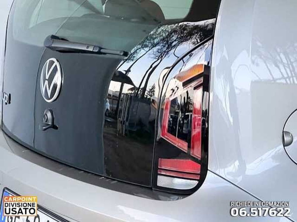 Volkswagen up! usata a Roma (16)