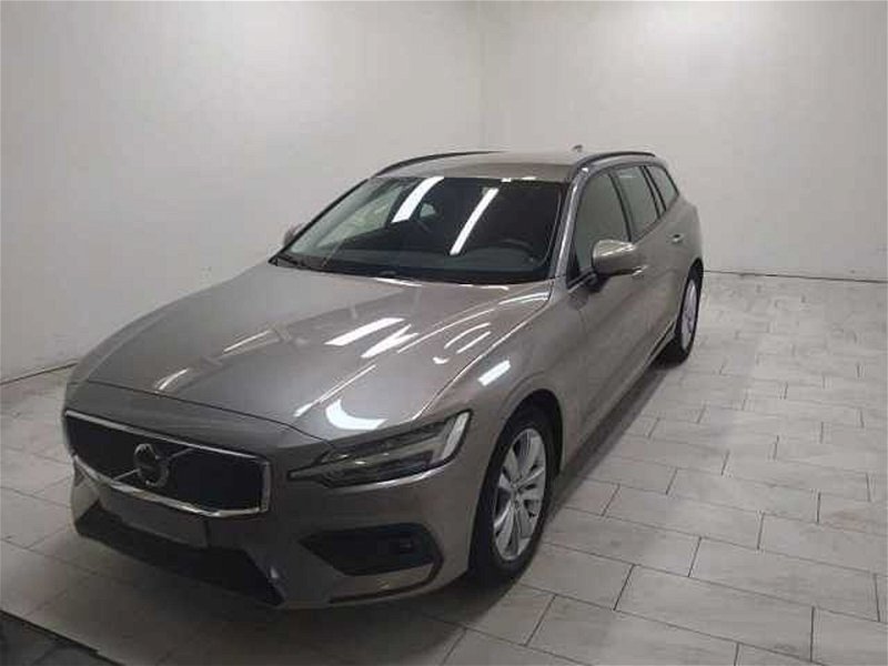 Volvo V60 D3 Geartronic Business Plus  del 2019 usata a Cuneo