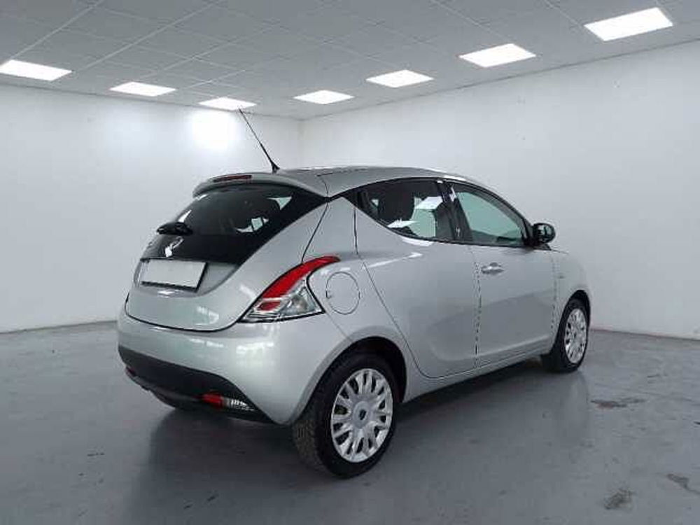 Lancia Ypsilon usata a Cuneo (8)