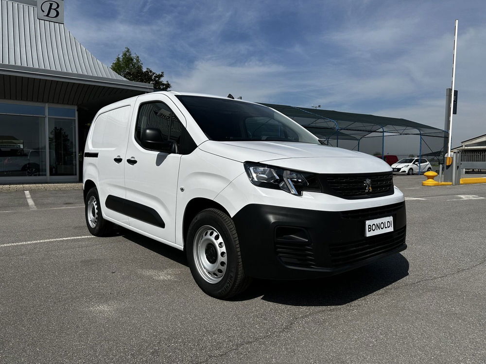 Peugeot e-Partner Furgone nuova a Brescia (9)