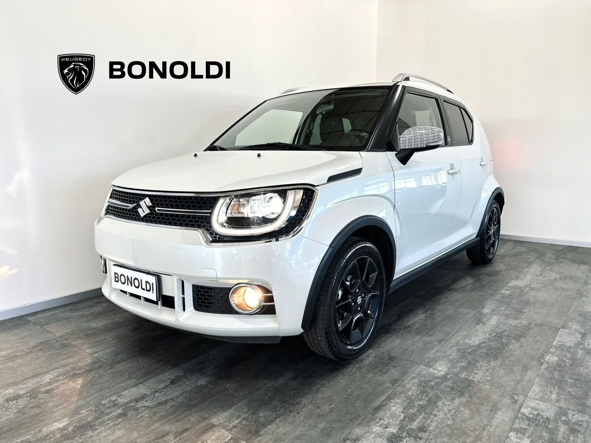 Suzuki Ignis 1.2 Dualjet iTop AGS  del 2018 usata a Montichiari