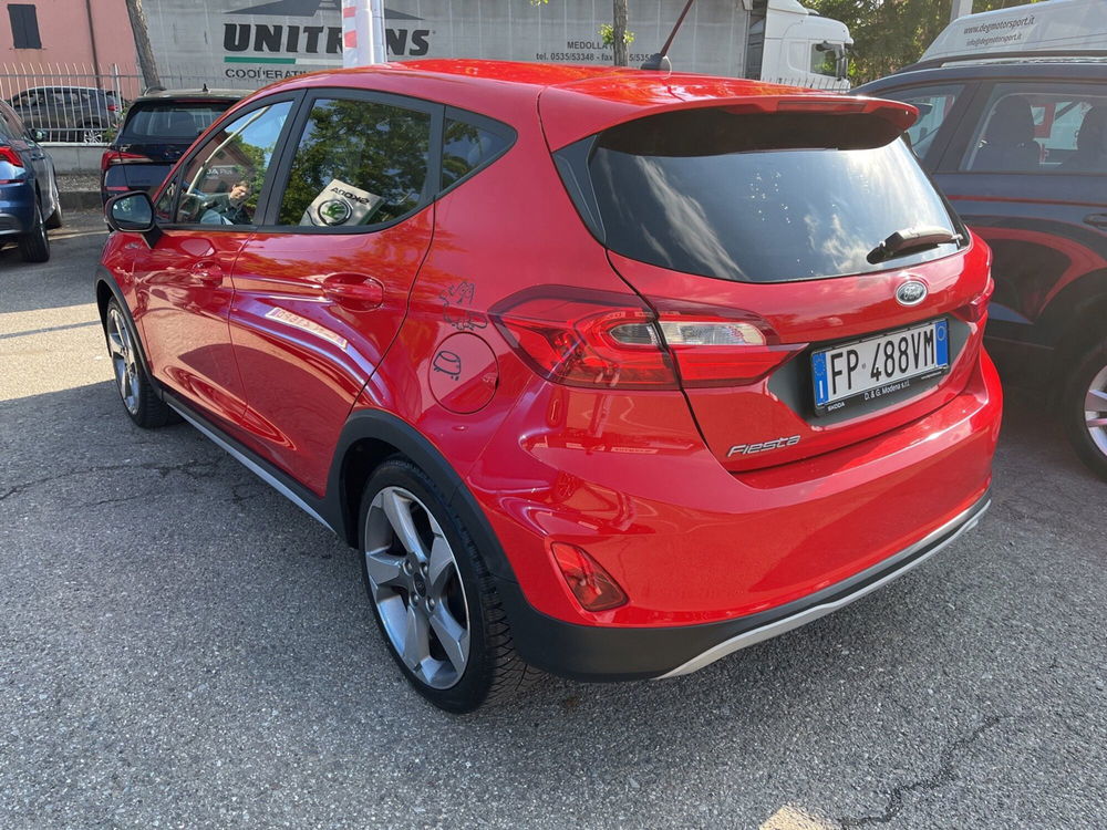 Ford Fiesta Active 1.5 TDCi  del 2018 usata a Modena (5)