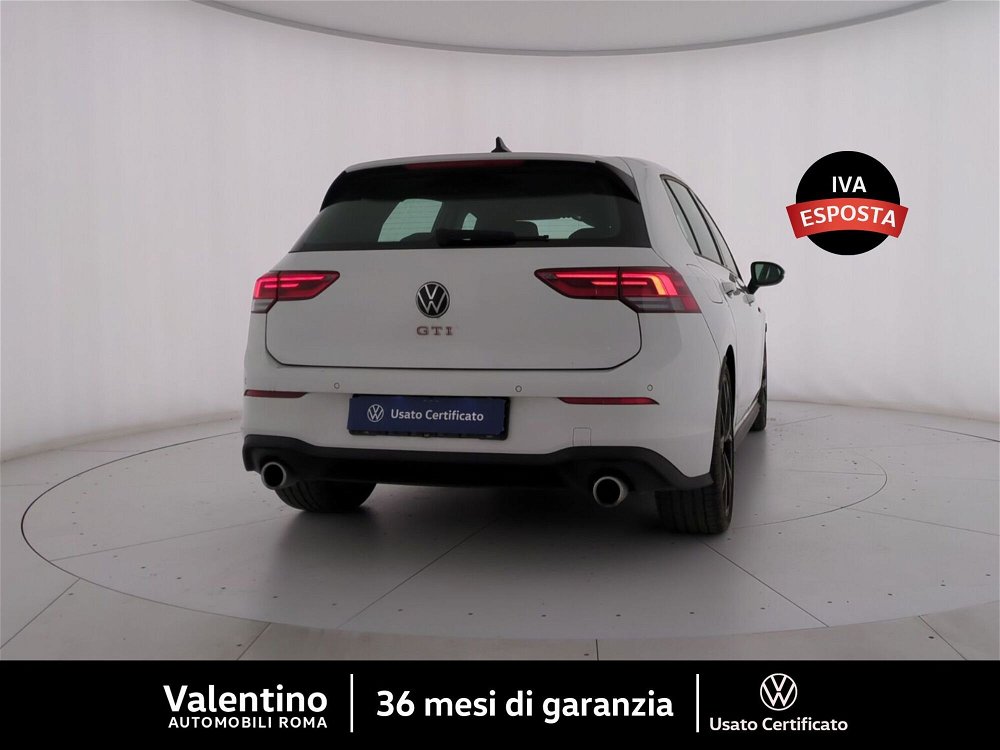 Volkswagen Golf 2.0 TSI GTI DSG del 2022 usata a Roma (3)