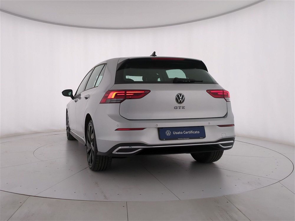 Volkswagen Golf 1.4 GTE DSG Plug-In Hybrid del 2021 usata a Roma (5)