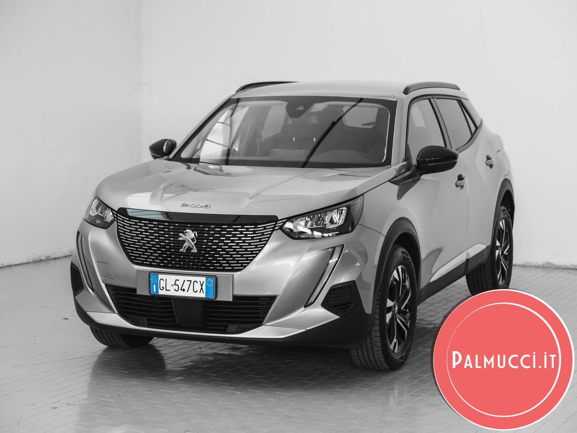 Peugeot 2008 PureTech 100 S&amp;S Allure Pack  del 2022 usata a Prato