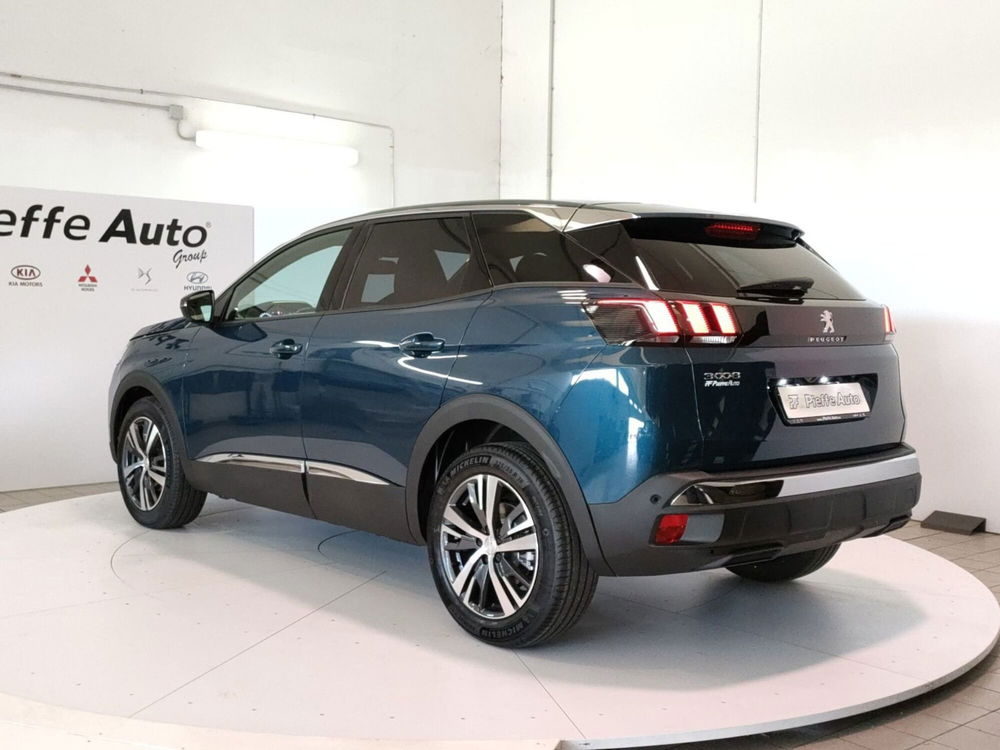 Peugeot 3008 nuova a L'Aquila (3)