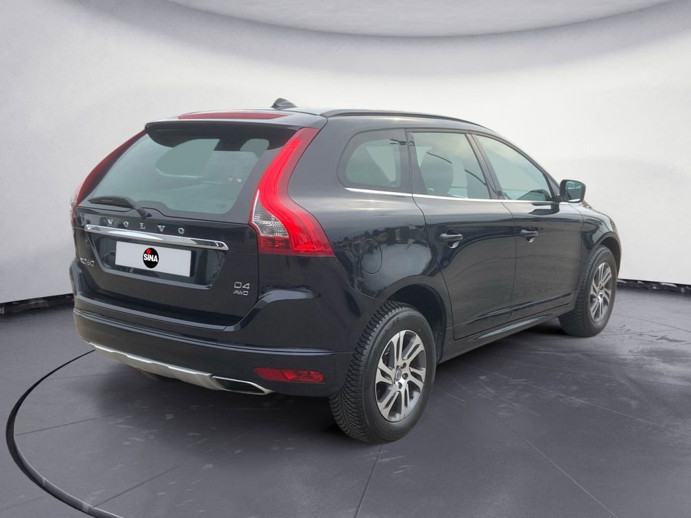 Volvo XC60 D4 AWD Geartronic Momentum  del 2014 usata a Pordenone (5)