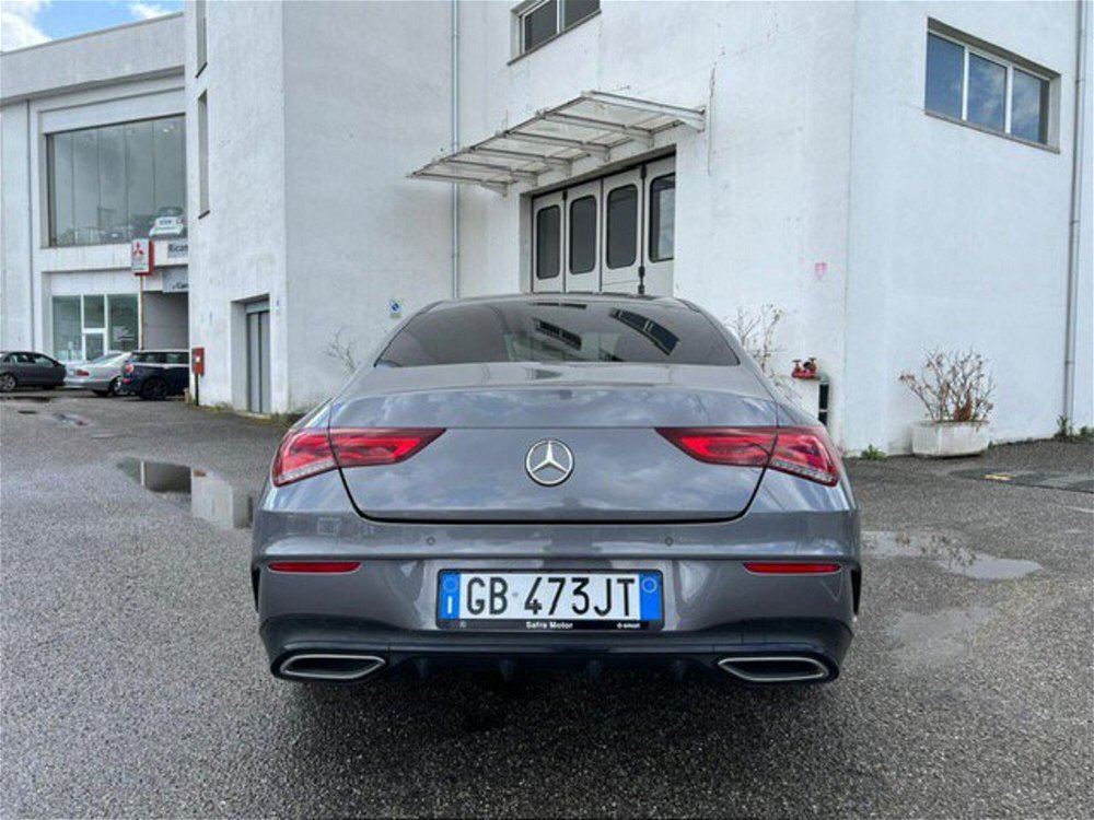 Mercedes-Benz CLA 180 d Automatic Premium  del 2021 usata a Rende (4)