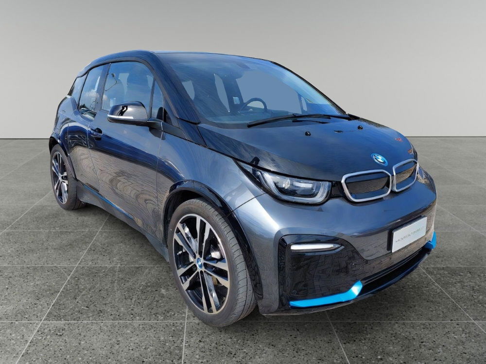 BMW i3 usata a Bari (13)