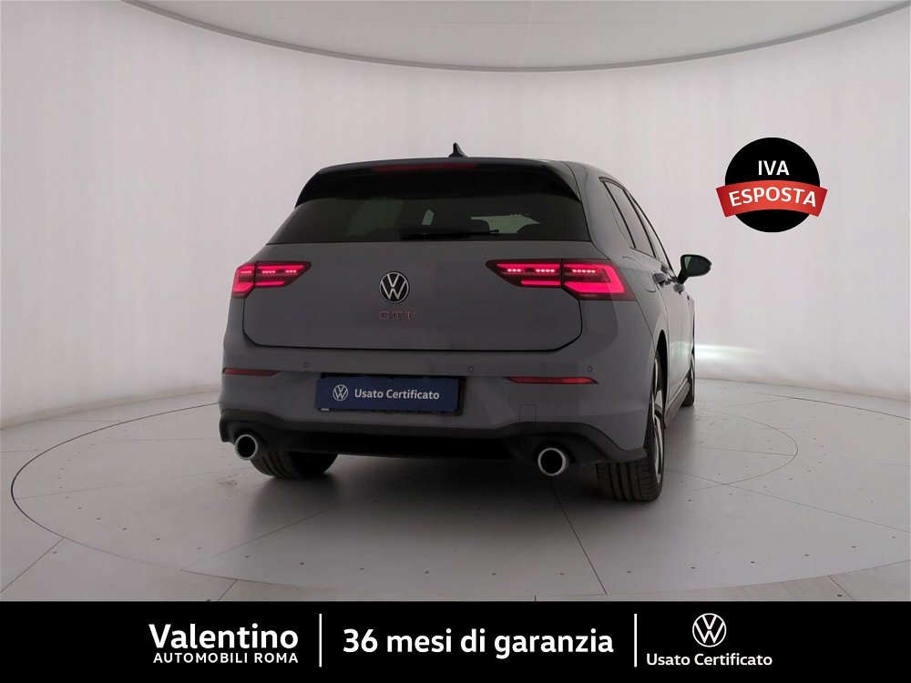 Volkswagen Golf 2.0 TSI GTI DSG del 2021 usata a Roma (3)