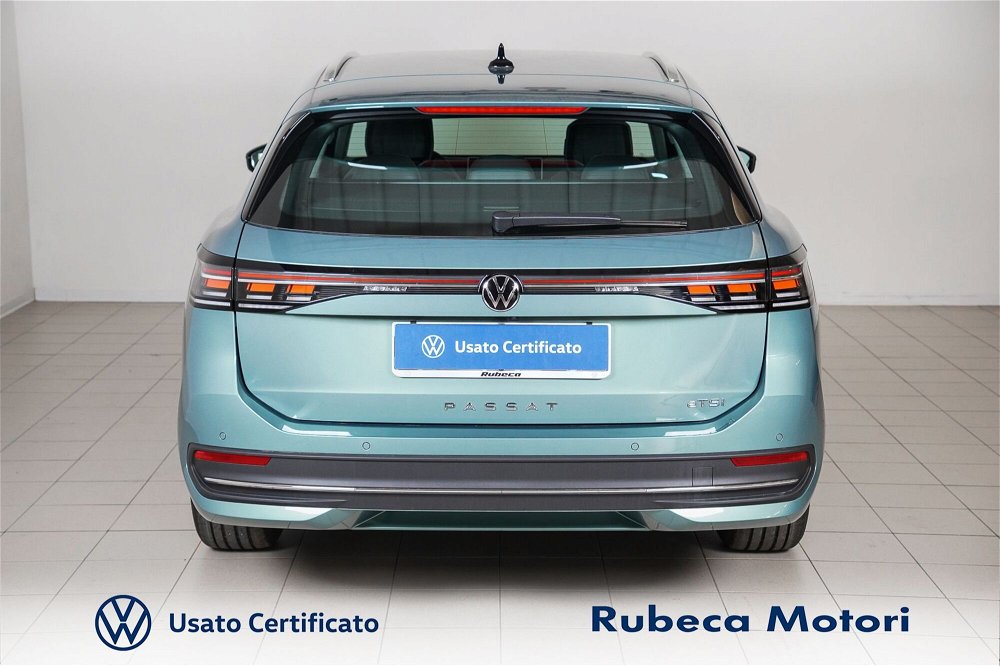 Volkswagen Passat Variant 1.5 etsi act Business 150cv dsg nuova a Citta' della Pieve (5)