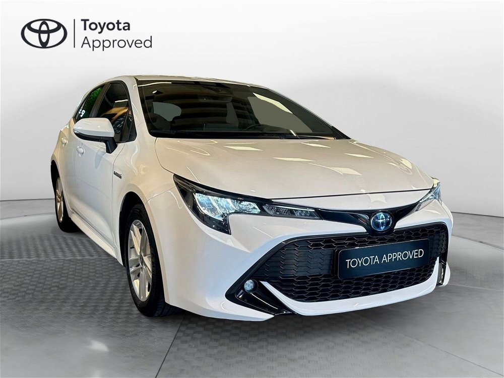 Toyota Corolla 1.8 Hybrid Active  del 2020 usata a Catanzaro (3)