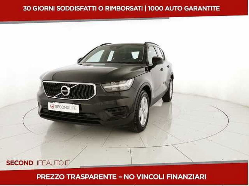 VOLVO Veicoli Commerciali XC40 XC40 N1 2.0 D3 Momentum my21 del 2020 usata a San Giovanni Teatino