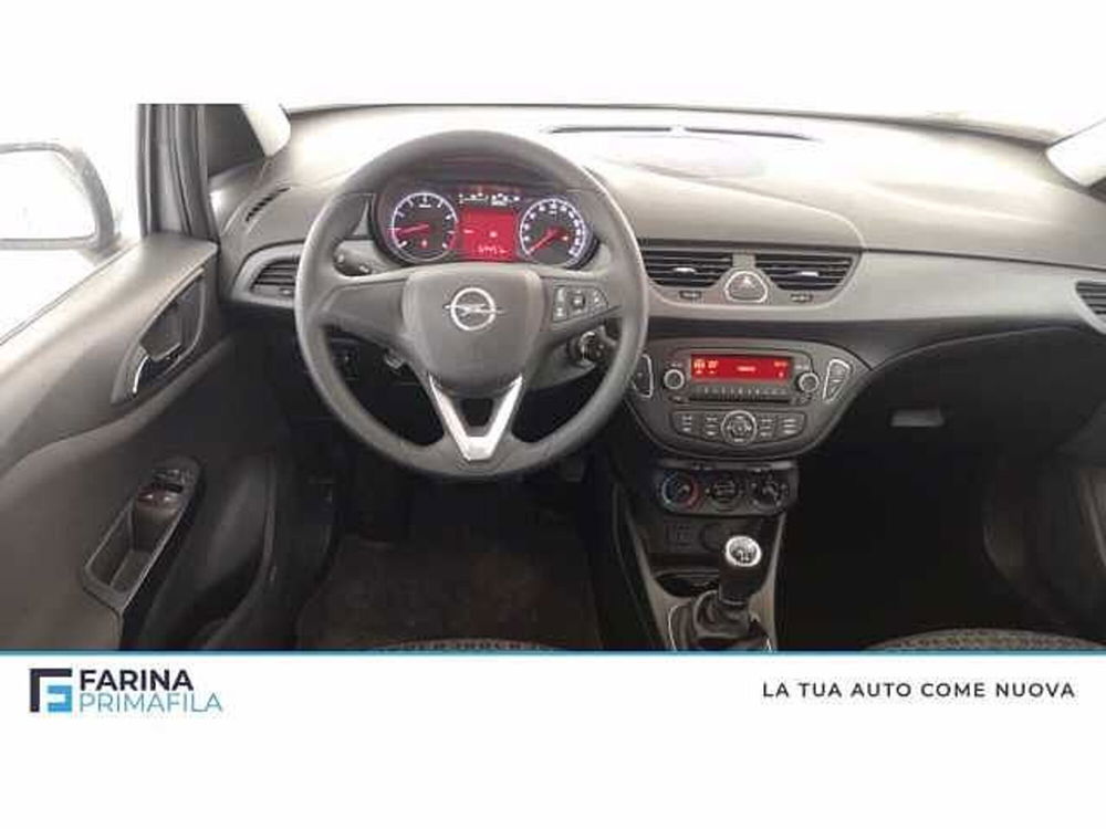 Opel Corsa usata a Napoli (12)