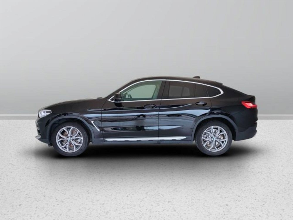 BMW X4 xDrive20d xLine  del 2021 usata a Mosciano Sant'Angelo (3)